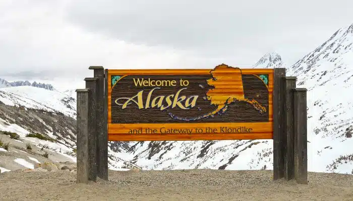 INCREDIBLE THINGS TO DO IN THE INSIDE PASSAGE OF SOUTHEAST ALASKA