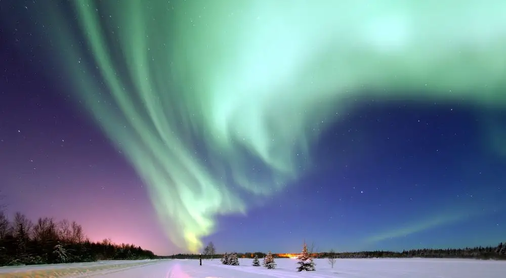 can you see the northern lights in Alaska in July