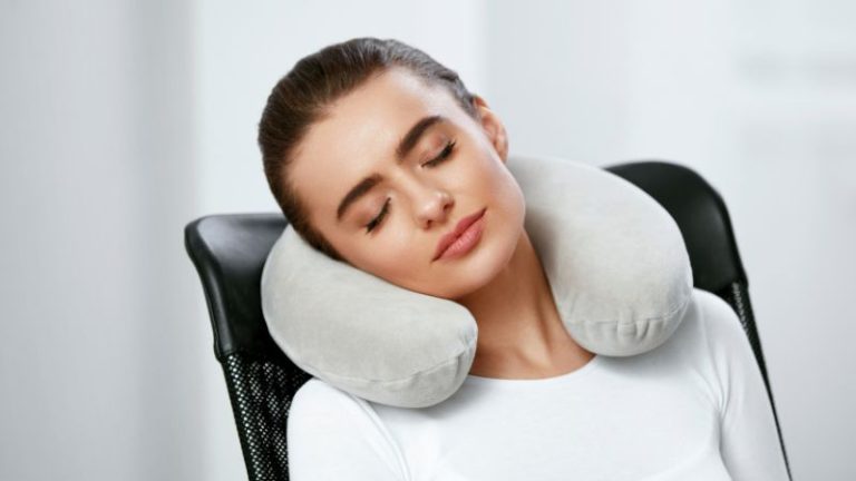 Best Travel Pillows -[Ultimate Guide]